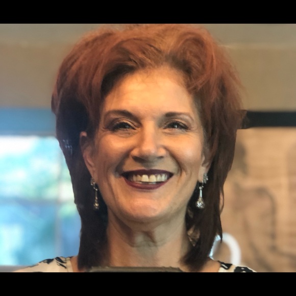 Meet Your Posher!! - Picture 2 of 2